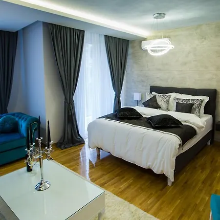 公寓 Exclusive And *