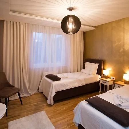 Exclusive And 公寓 *