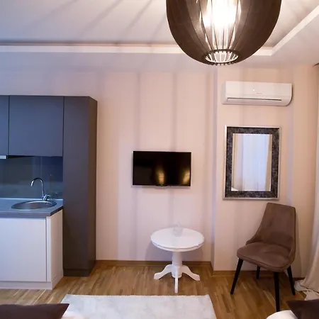 公寓 Exclusive And *