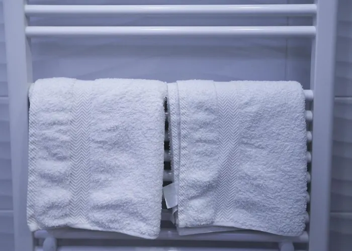 Exclusive And Daire *