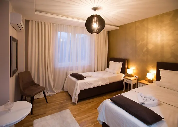 Exclusive And Daire *